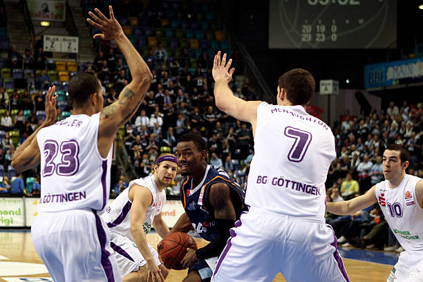 让穆帅在英 让穆帅在英