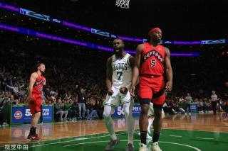 荣耀与裂痕 荣耀与裂痕